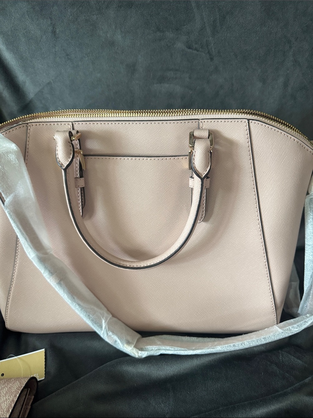 BNWT Michael Kors Pale Blush Satchel with Matching Wallet - Picture 12 of 13